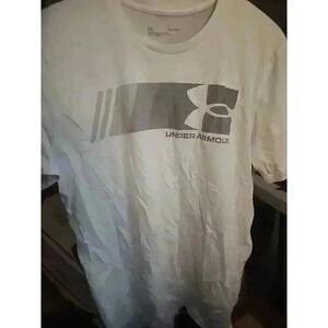 Under Armour T-Shirt Medium Men's Loose Shirt Top CR2 Excellent Nice Comfy